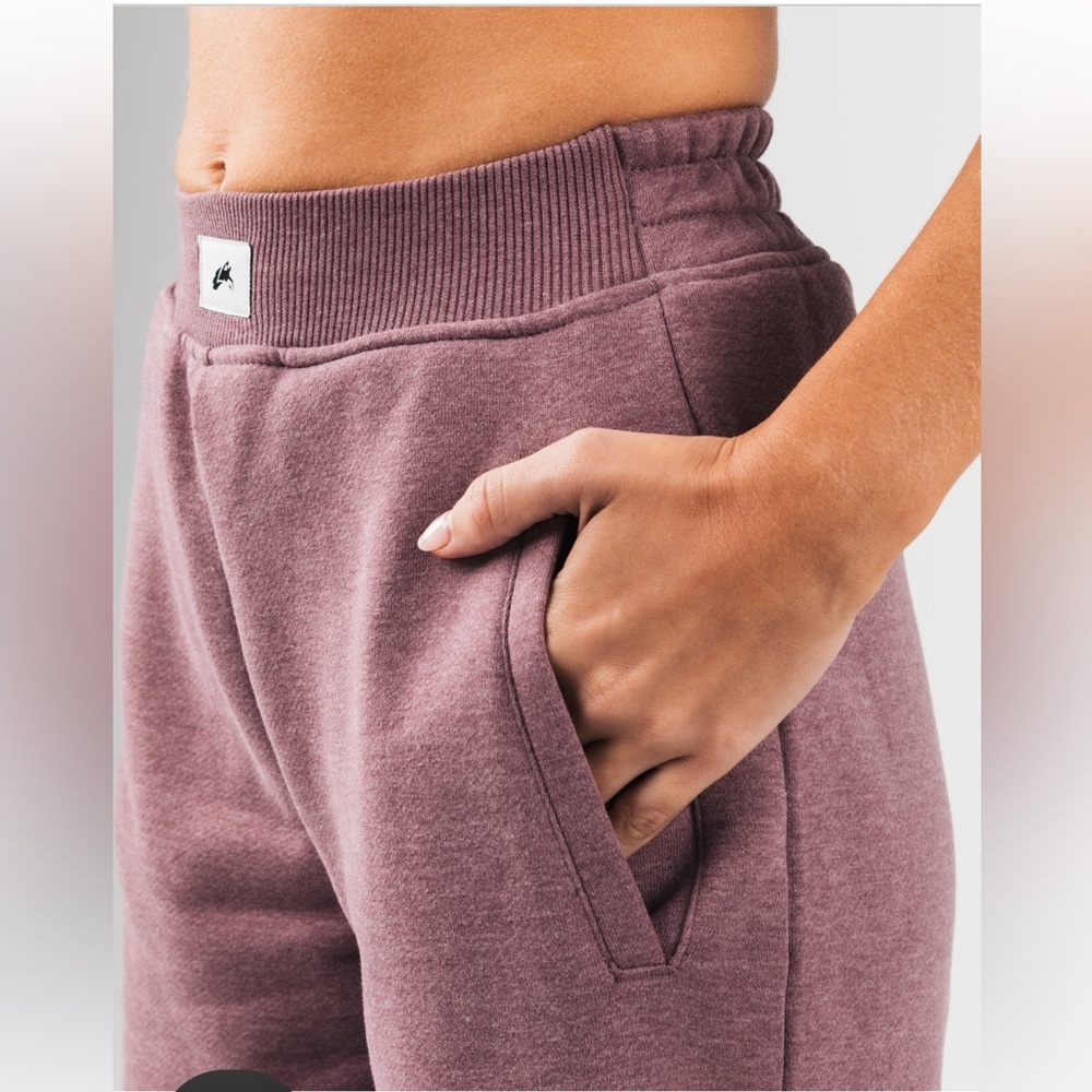 Alphalete Wide Leg Sweatpants in Brushed Fabric in Heather Maroon size Large - Picture 4 of 15